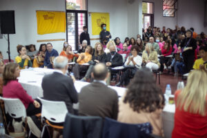 Autoridades presentes en la sesión